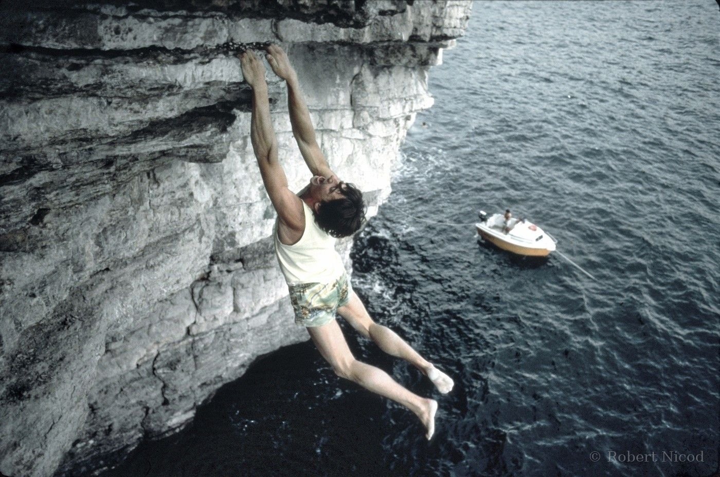 Escalade — Denis Bagnère, toit de la « Piade », Toulon 1987