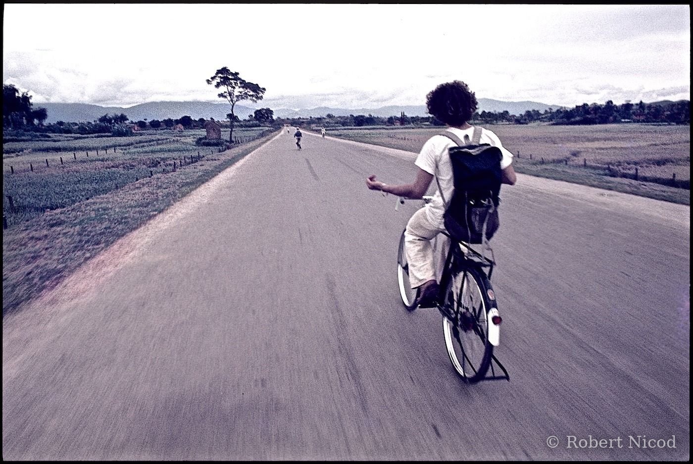 Tourists in Asia — Pretending to play guitar, Pashupatinath road 1977