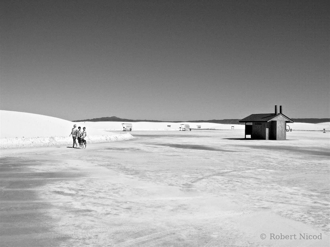 Tourists in the West — Picnic area, White Sands, New Mexico