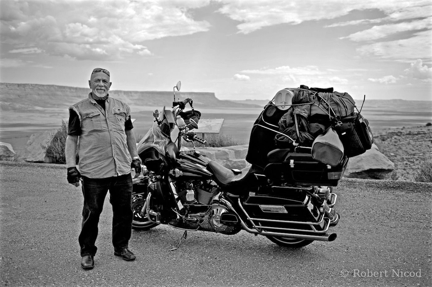 Tourists in the West — East-west move, Idaho